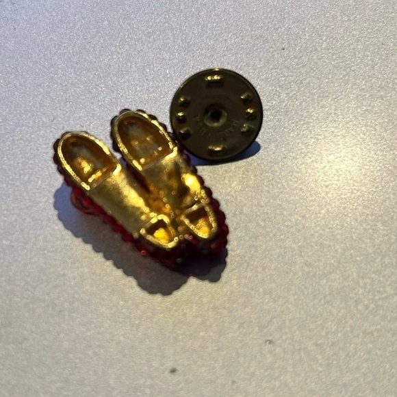 Vintage Ruby Red Slipper Pin - Picture 9 of 16